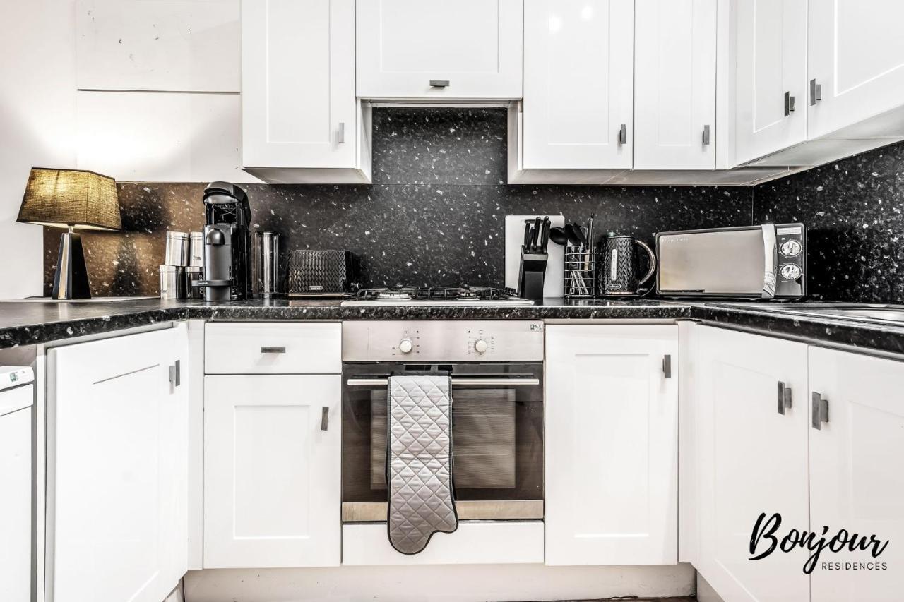 Cosy Grassmarket 2Br-1Ba - Newly Decorated! By Bonjour Residences Edynburg Zewnętrze zdjęcie