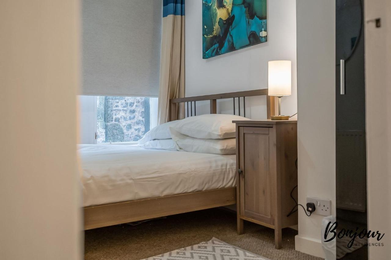 Cosy Grassmarket 2Br-1Ba - Newly Decorated! By Bonjour Residences Edynburg Zewnętrze zdjęcie