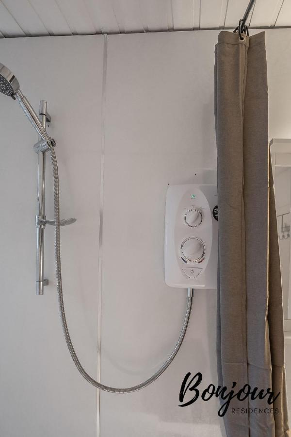 Cosy Grassmarket 2Br-1Ba - Newly Decorated! By Bonjour Residences Edynburg Zewnętrze zdjęcie