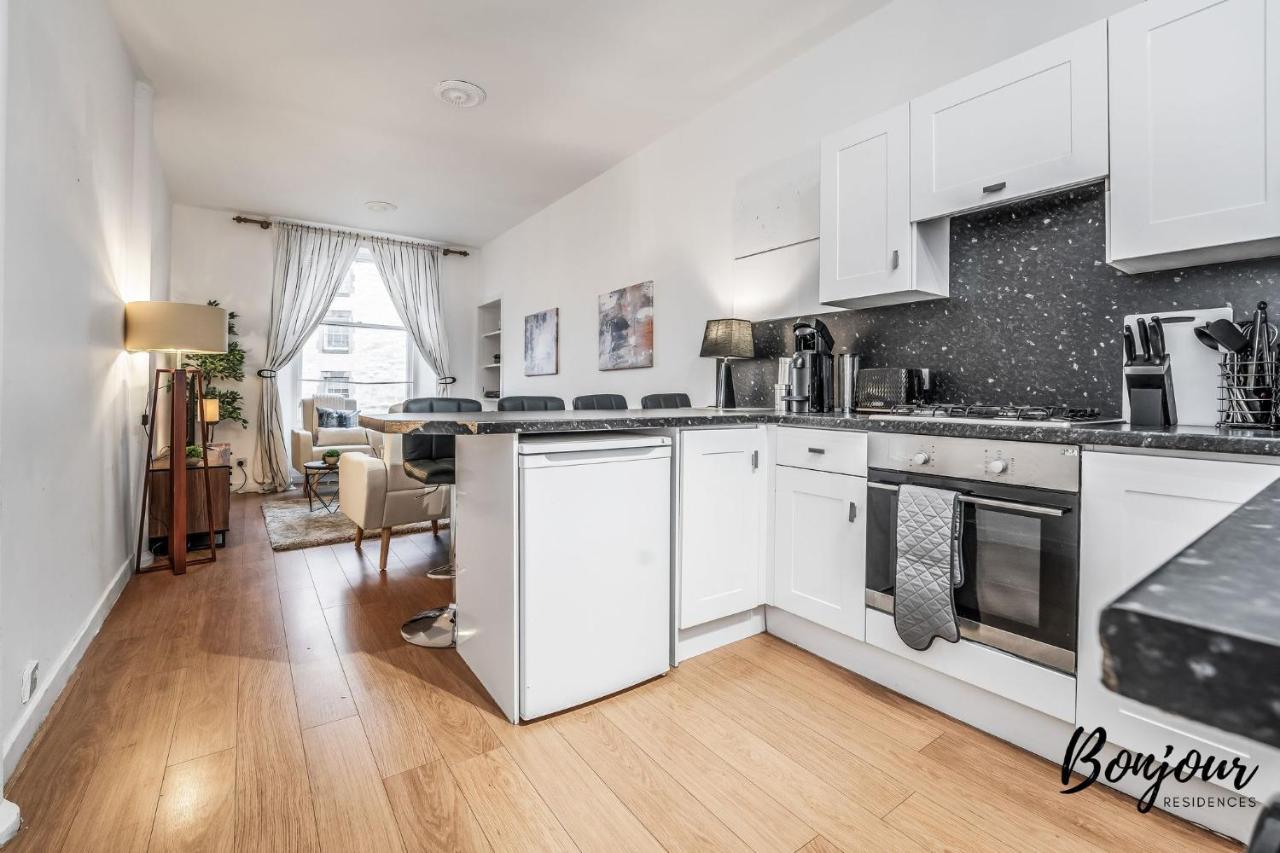 Cosy Grassmarket 2Br-1Ba - Newly Decorated! By Bonjour Residences Edynburg Zewnętrze zdjęcie