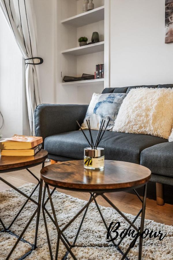 Cosy Grassmarket 2Br-1Ba - Newly Decorated! By Bonjour Residences Edynburg Zewnętrze zdjęcie